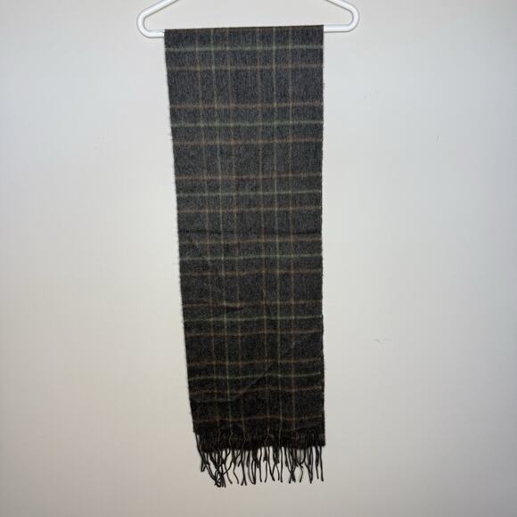 Nordstrom 100% Merino Wool Scarf 71x12 Gray Fringe Quiet Luxury Minimal Neutral - Picture 1 of 5